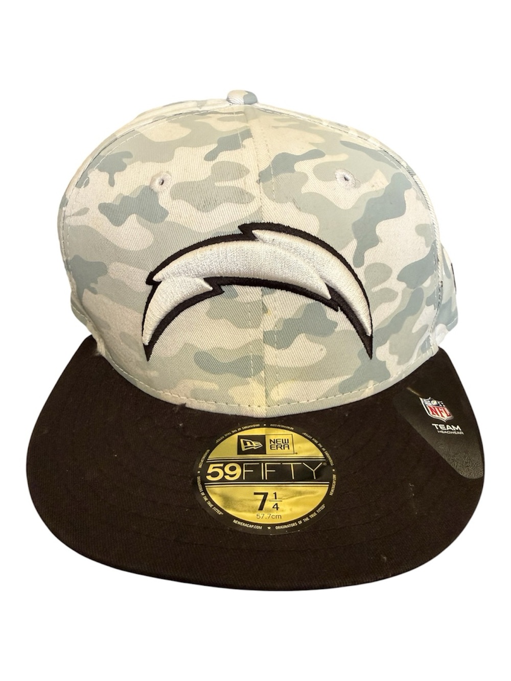 New Era 59FIFTY Fitted LA Chargers Hat- Black & White